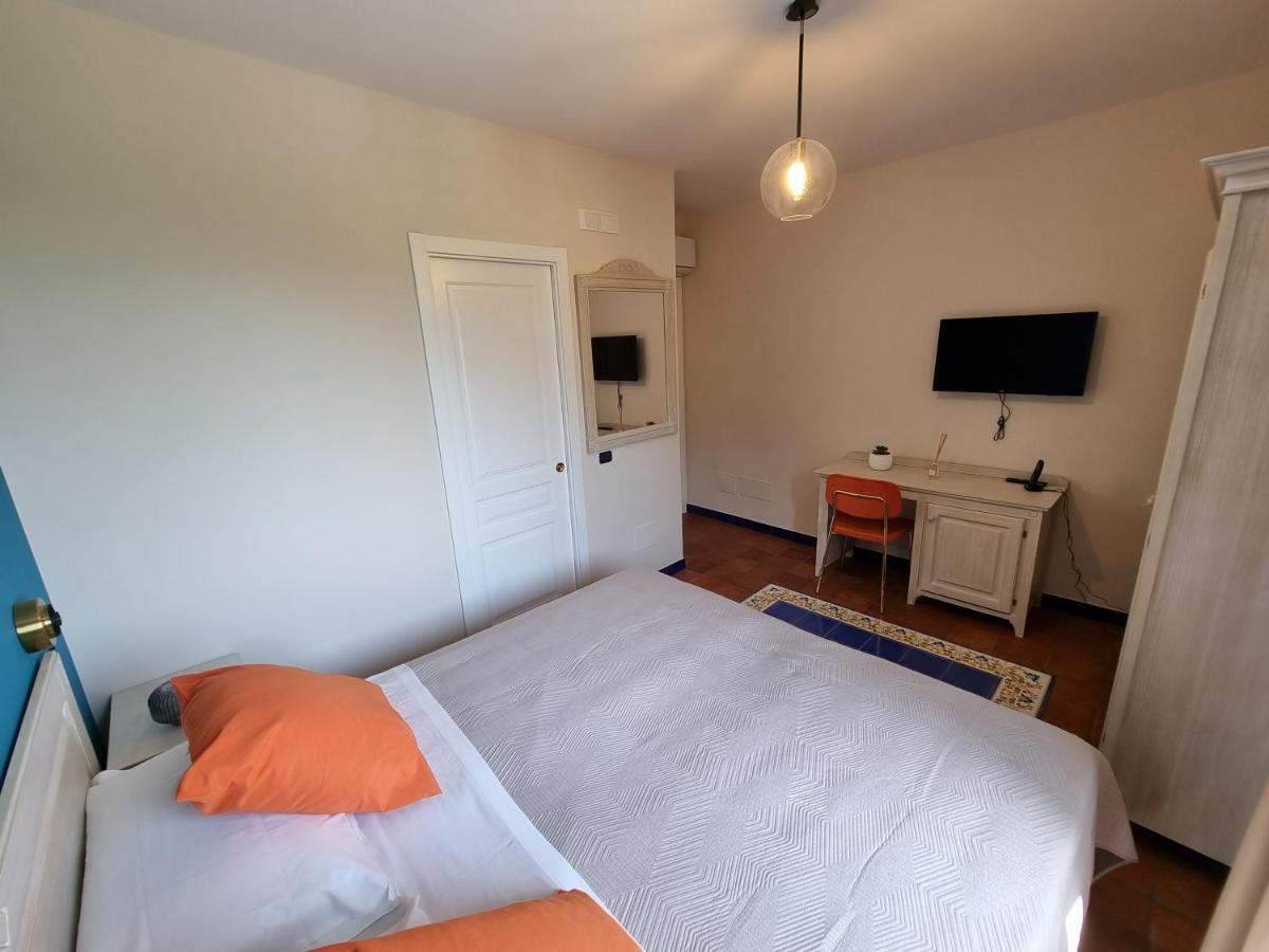 Casa Fifina Rooms Sant'Egidio del Monte Albino Bagian luar foto