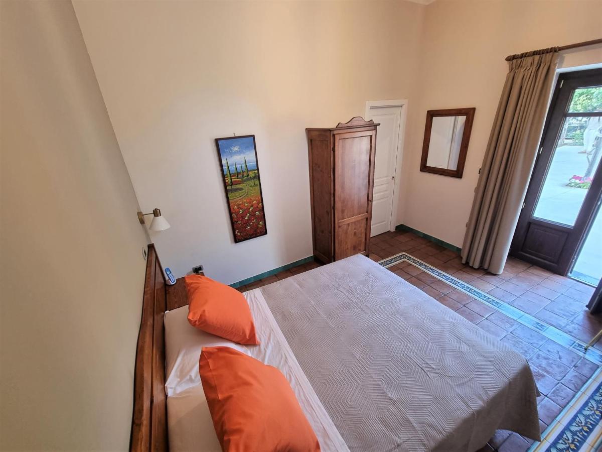 Casa Fifina Rooms Sant'Egidio del Monte Albino Bagian luar foto