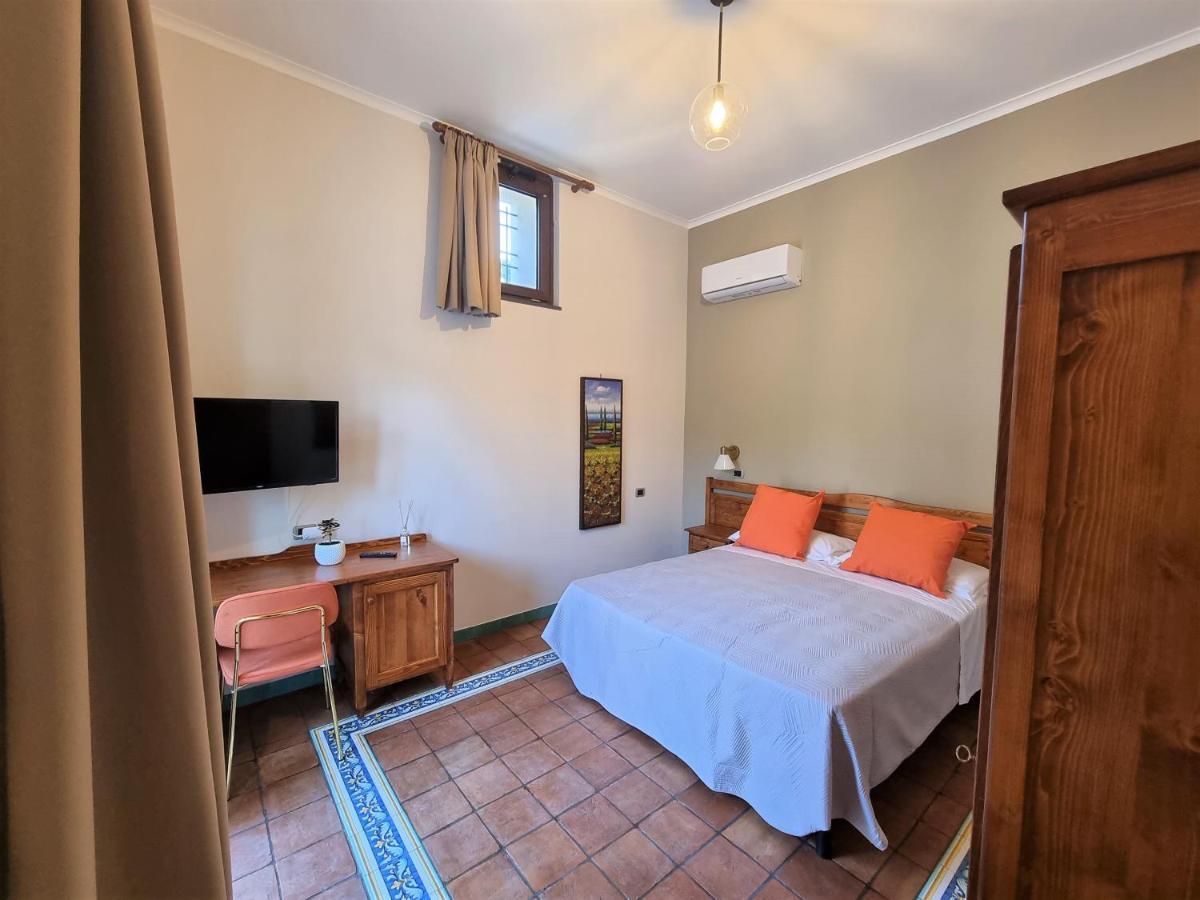 Casa Fifina Rooms Sant'Egidio del Monte Albino Bagian luar foto